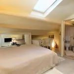 Duplex Apartment Camelia In Charming Old Town