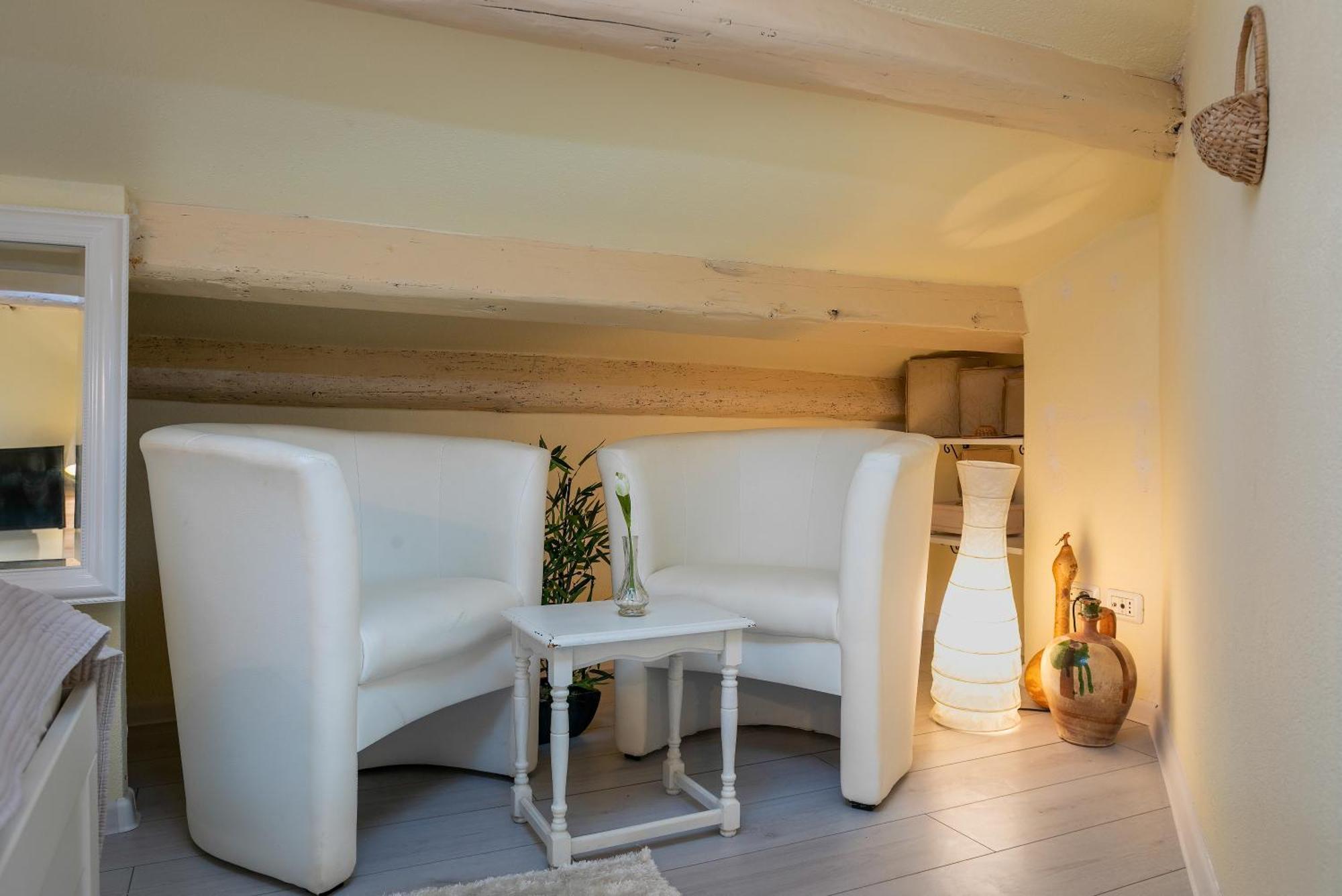 Duplex Camelia In Charming Old Town Rovinj