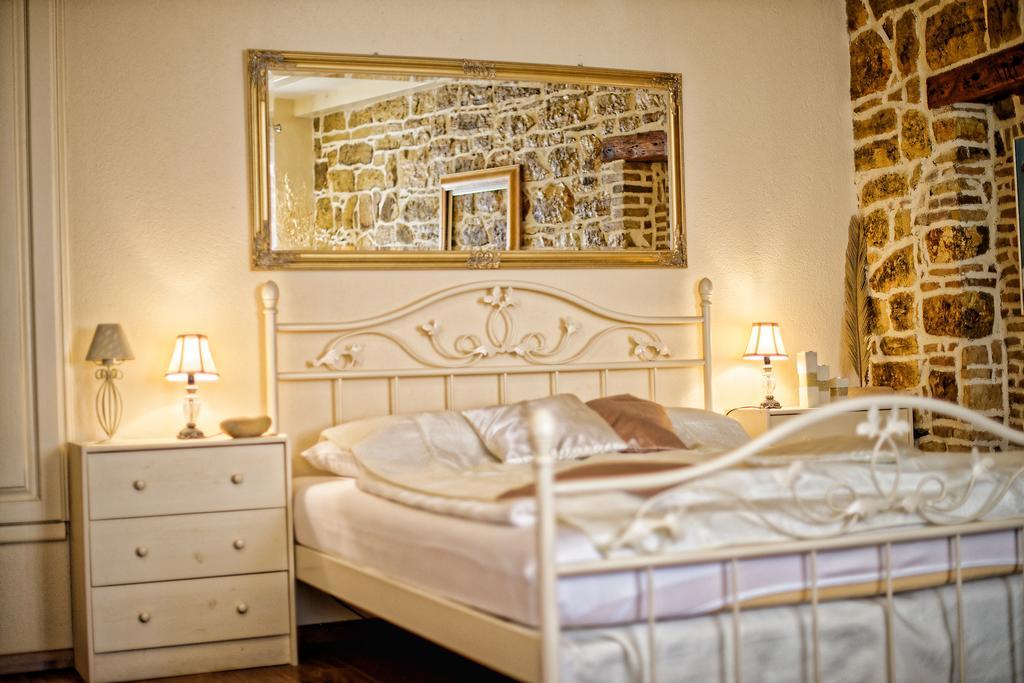 Apartman Duplex Camelia In Charming Old Town